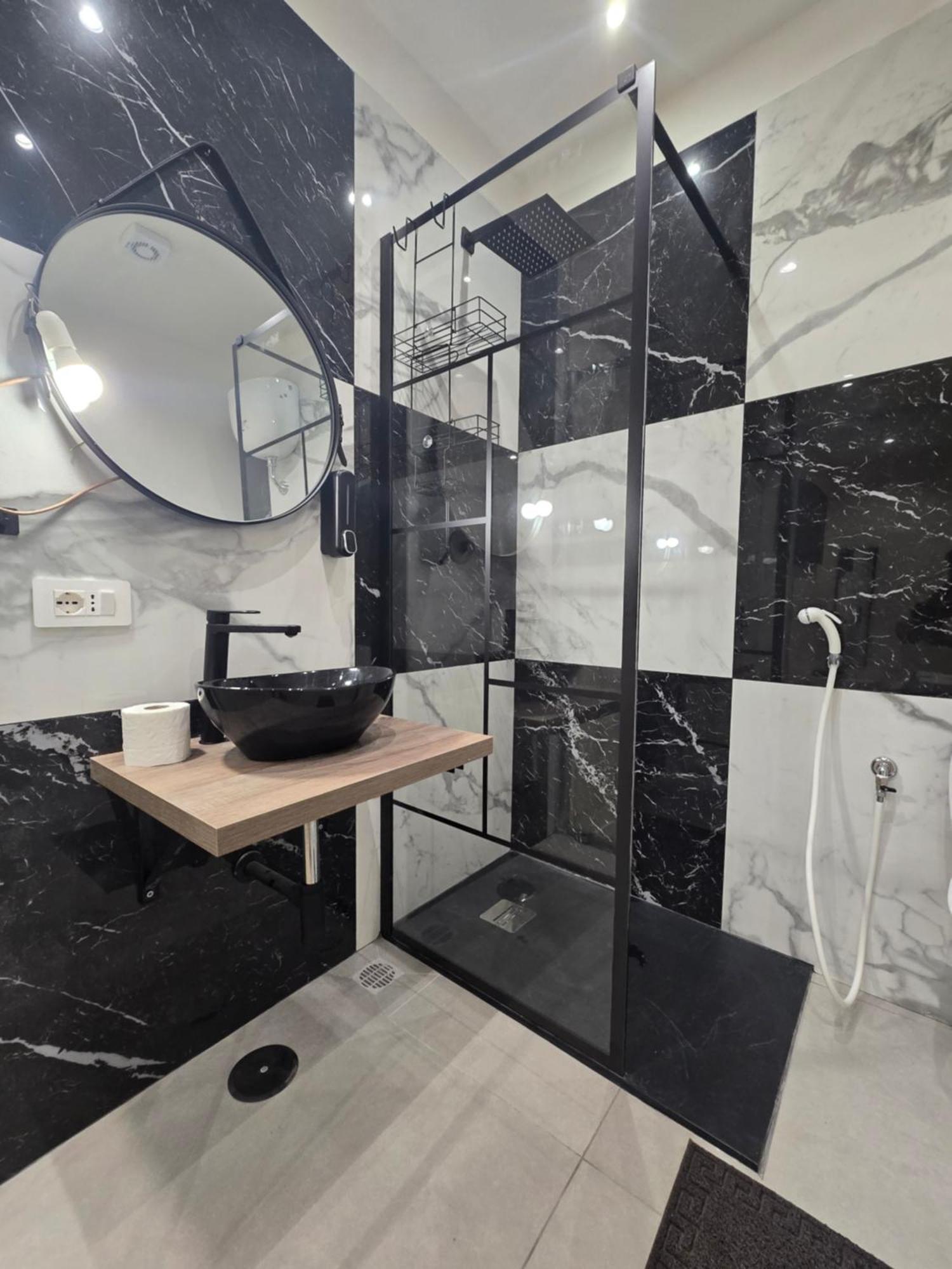 Paradise Suites Рим Екстериор снимка